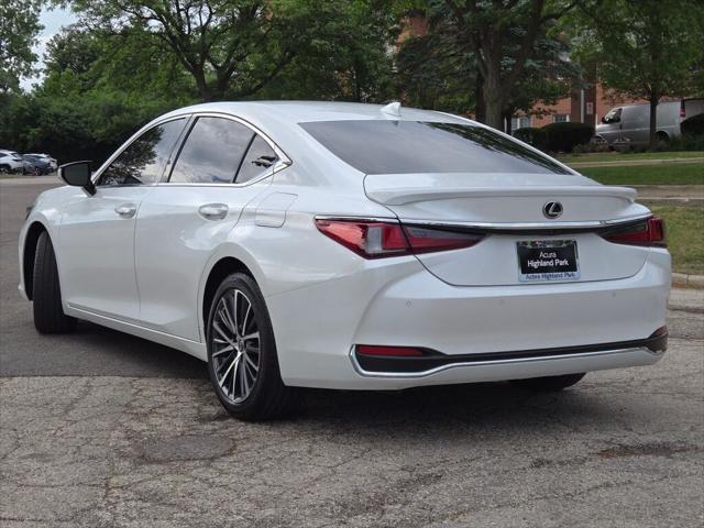 used 2024 Lexus ES 300h car, priced at $37,995
