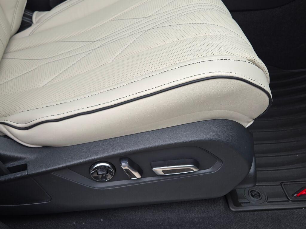 new 2026 Acura MDX car, priced at $70,850