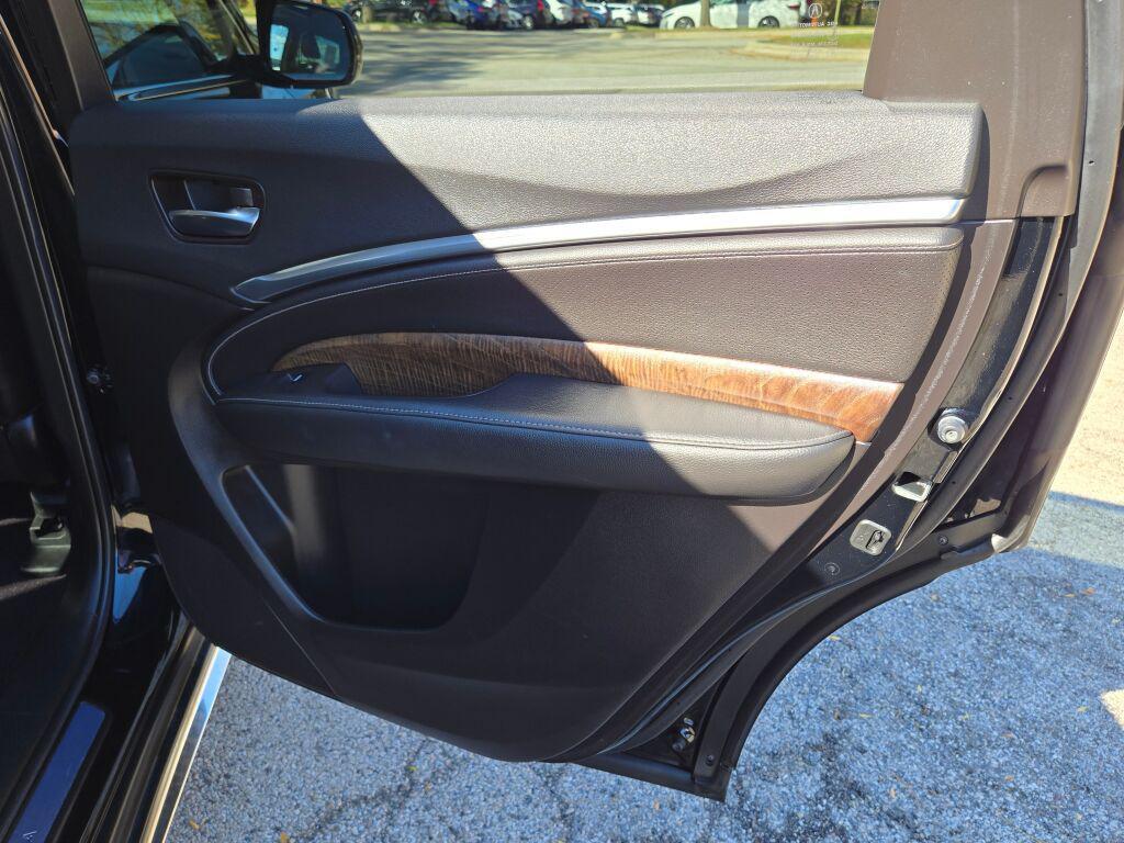 used 2019 Acura MDX car, priced at $26,107