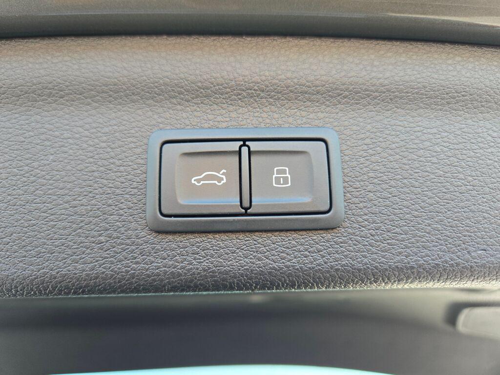 used 2023 Audi Q3 car, priced at $24,900