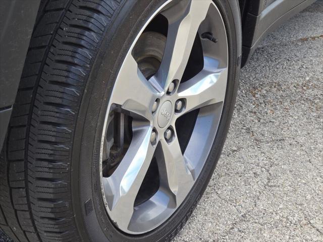 used 2022 Jeep Grand Cherokee L car, priced at $27,791