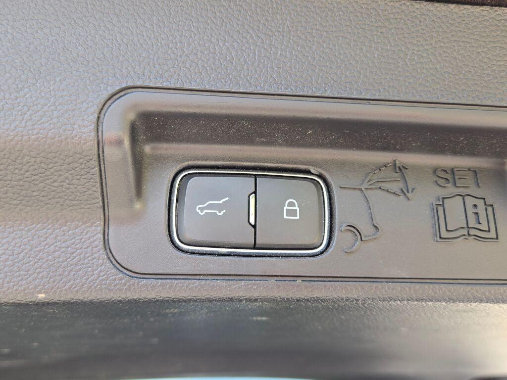 used 2020 Ford Explorer car, priced at $19,994