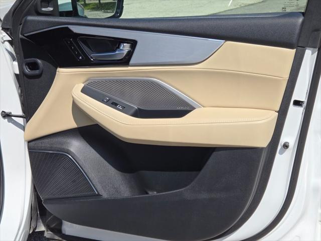 used 2023 Acura MDX car, priced at $41,995