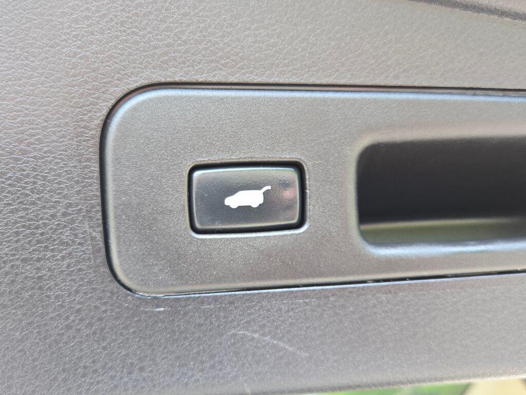 used 2014 Acura MDX car, priced at $13,495