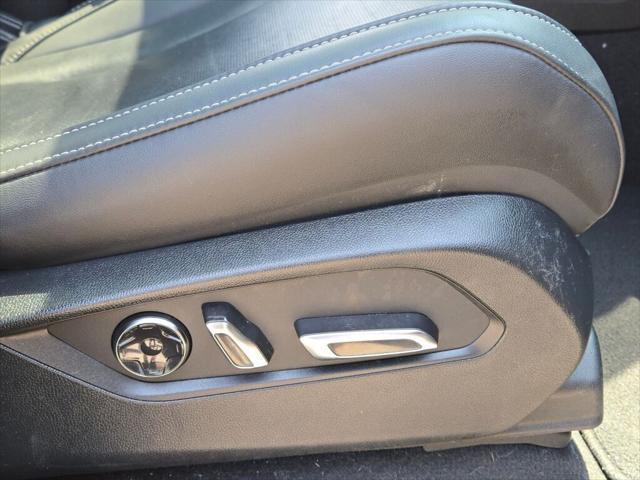 used 2023 Acura MDX car, priced at $40,995