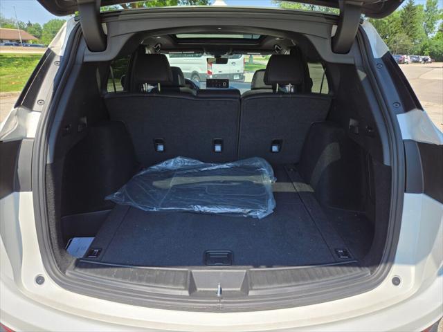 used 2025 Acura RDX car, priced at $39,995