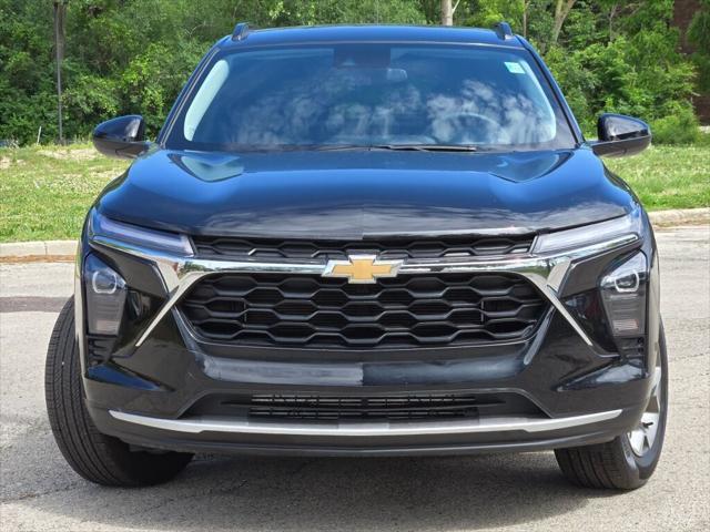 used 2025 Chevrolet Trax car, priced at $19,995
