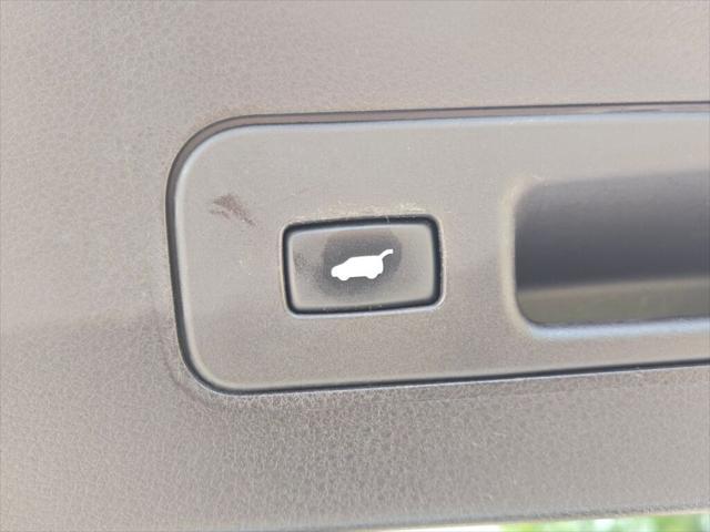 used 2016 Acura MDX car, priced at $19,056