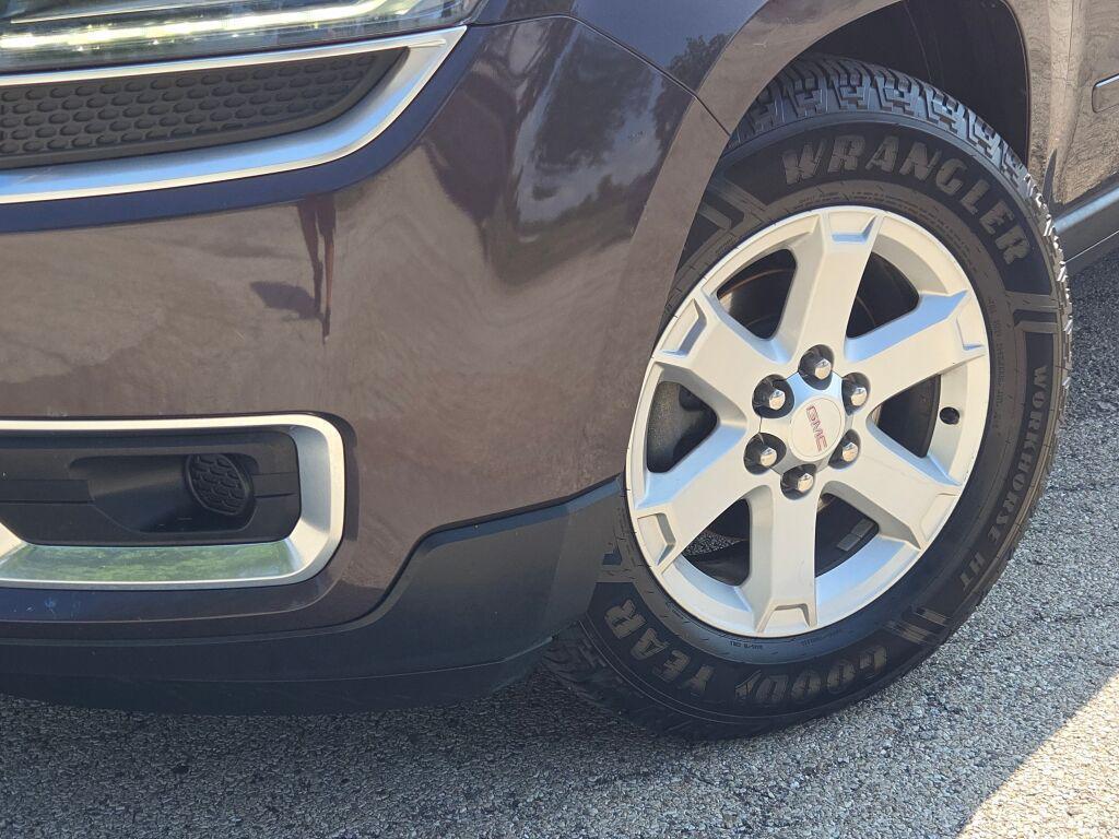 used 2015 GMC Acadia car, priced at $8,995