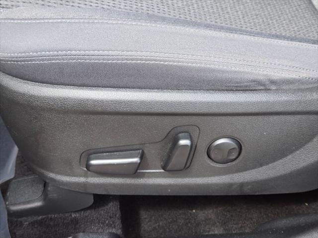 used 2022 Hyundai Santa Fe car, priced at $23,905
