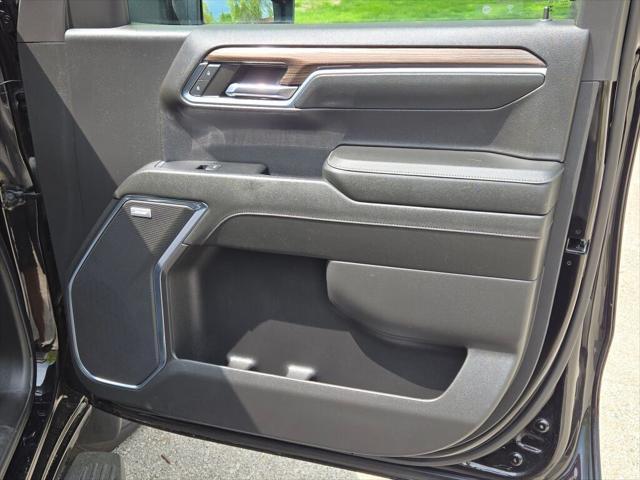 used 2024 Chevrolet Silverado 1500 car, priced at $47,895