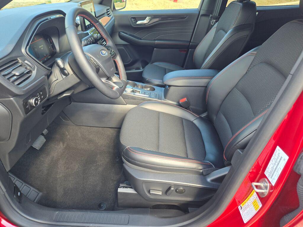 used 2025 Ford Escape car, priced at $25,000