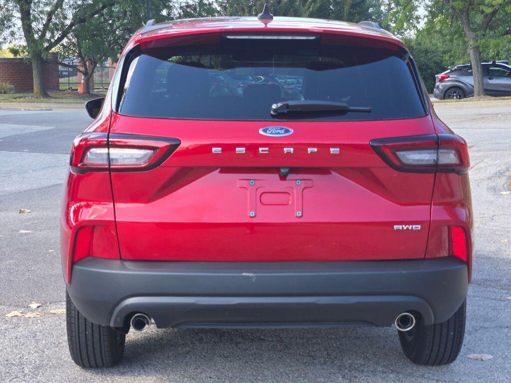 used 2025 Ford Escape car, priced at $25,000