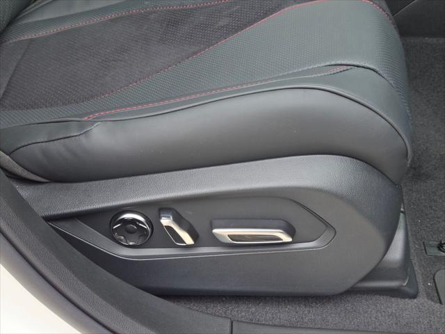 new 2025 Acura RDX car, priced at $52,250
