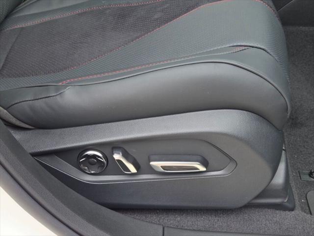 new 2025 Acura RDX car, priced at $52,250