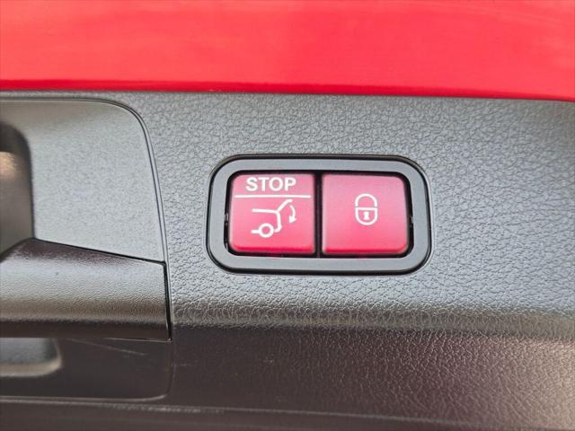 used 2021 Mercedes-Benz GLB 250 car, priced at $27,076