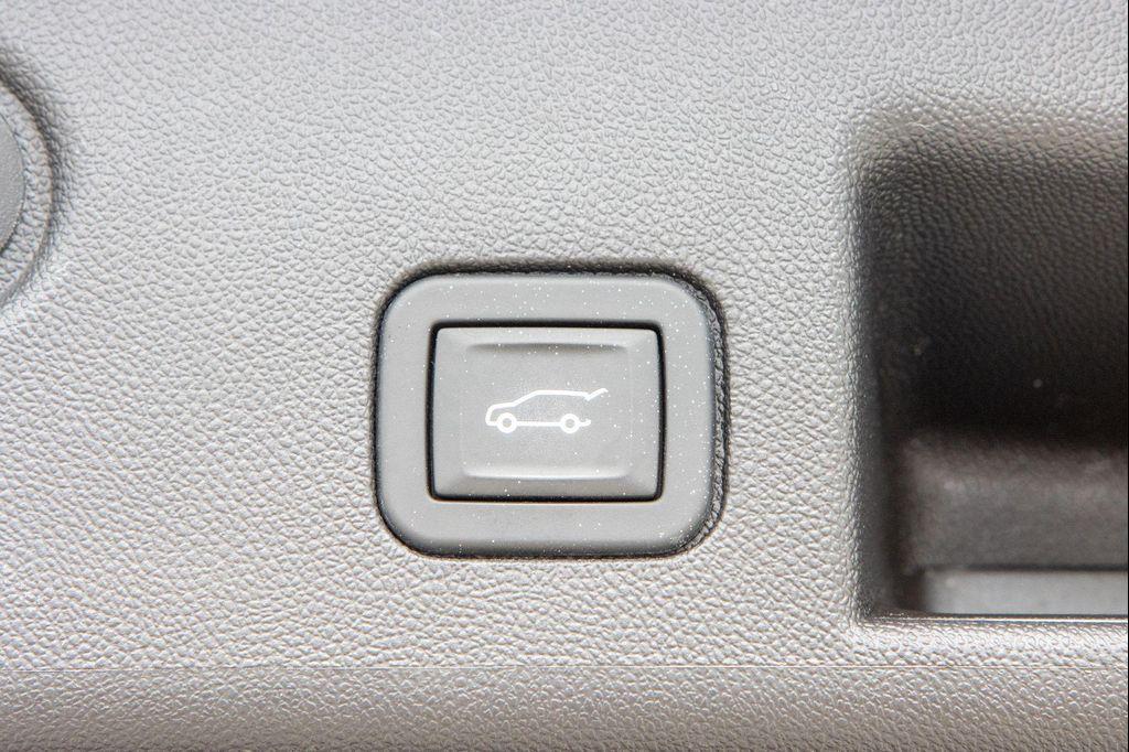 used 2024 Chevrolet Equinox car, priced at $23,468