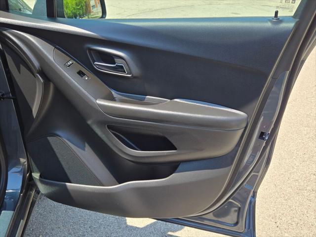 used 2022 Chevrolet Trax car, priced at $19,380