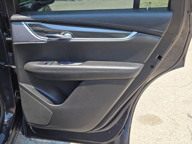 used 2020 Cadillac XT6 car, priced at $27,809