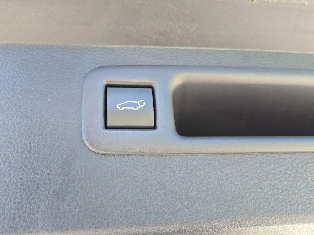 used 2024 Toyota Highlander car, priced at $37,764