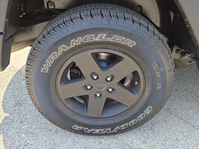 used 2012 Jeep Wrangler Unlimited car, priced at $12,995
