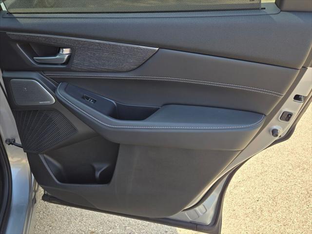 new 2025 Acura MDX car, priced at $67,650