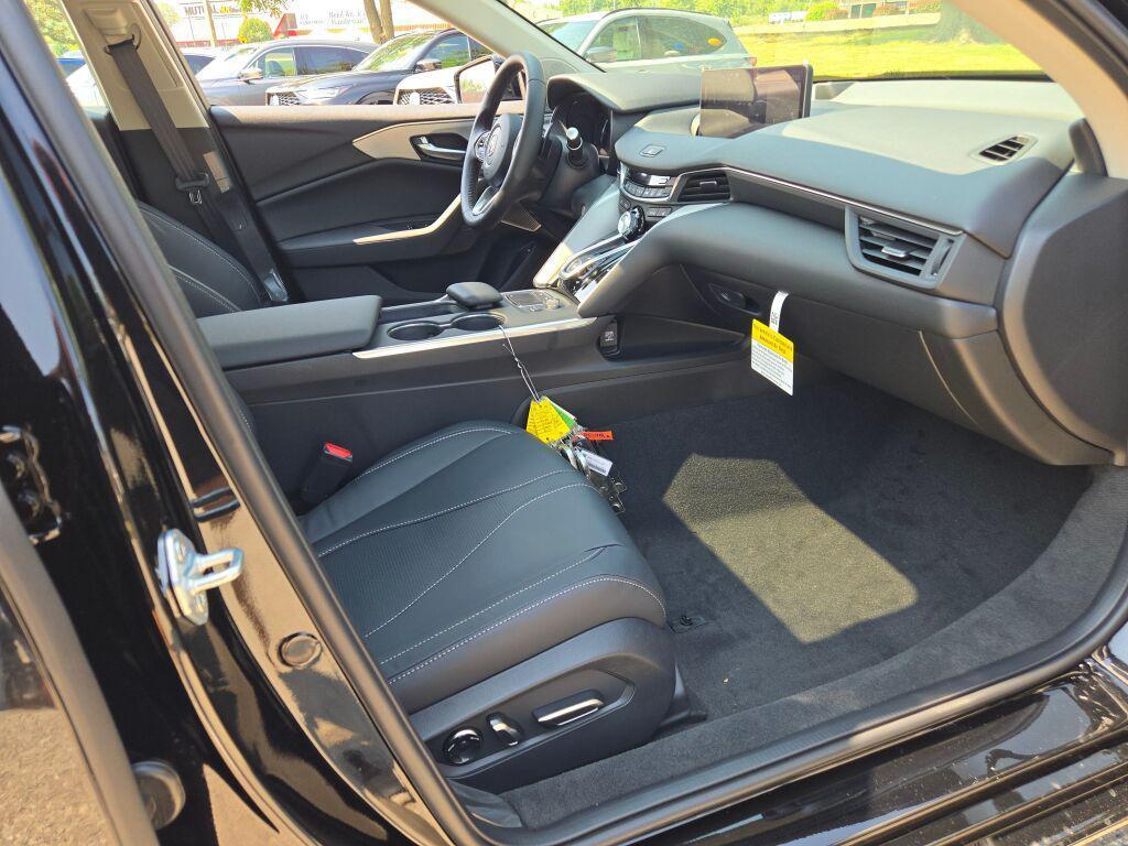 new 2025 Acura TLX car, priced at $47,195