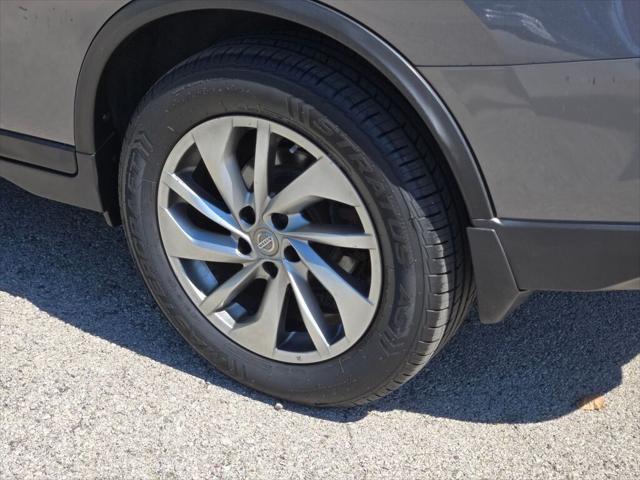 used 2015 Nissan Rogue car, priced at $8,995