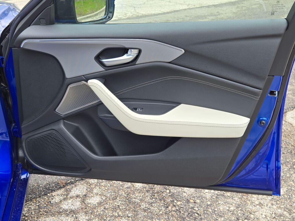 new 2025 Acura TLX car, priced at $52,195