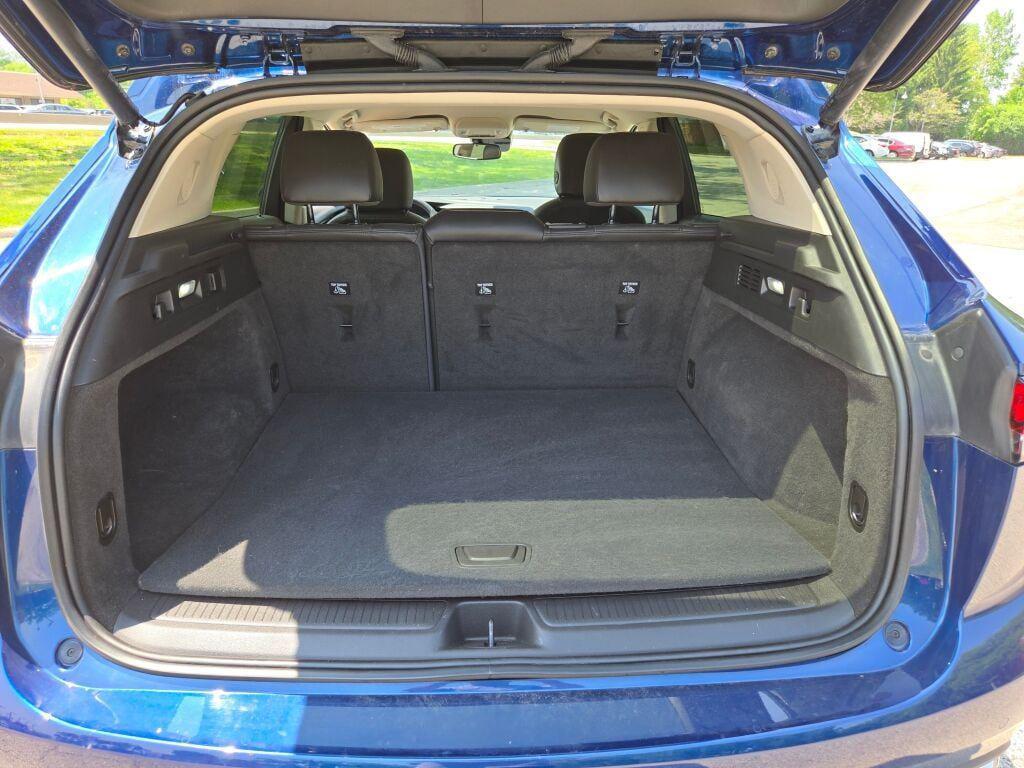used 2023 Buick Envision car, priced at $19,995