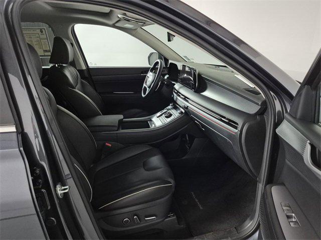 used 2024 Hyundai Palisade car, priced at $43,874
