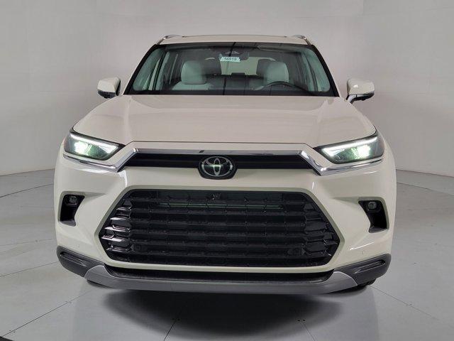 new 2024 Toyota Grand Highlander Hybrid car