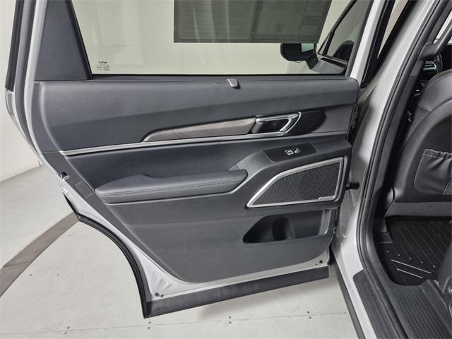 used 2024 Kia Telluride car, priced at $41,874