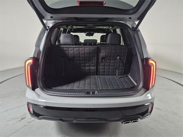 used 2024 Kia Telluride car, priced at $41,874
