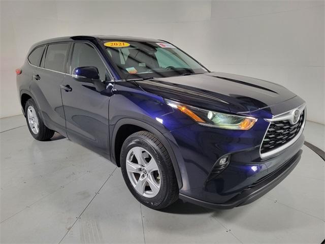 used 2021 Toyota Highlander car, priced at $30,739