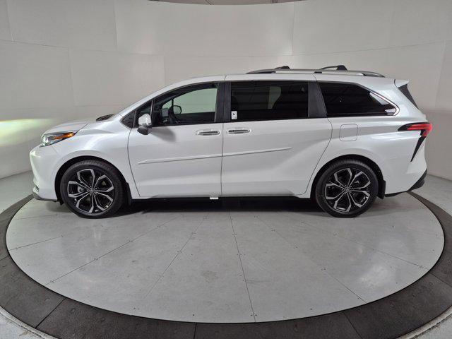 new 2025 Toyota Sienna car