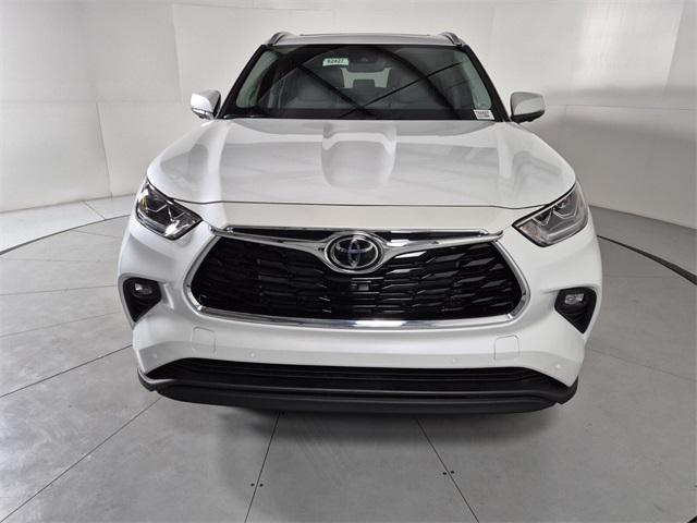 new 2026 Toyota Highlander car, priced at $53,948