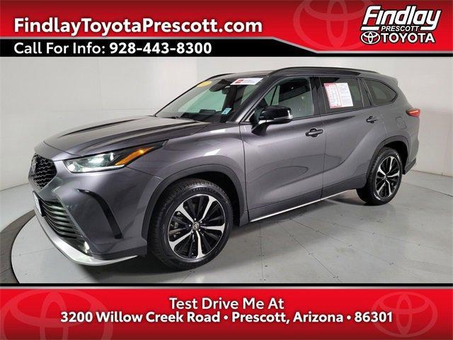 used 2022 Toyota Highlander car, priced at $40,809