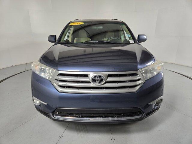 used 2011 Toyota Highlander car, priced at $14,995