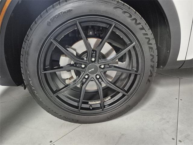 used 2022 Kia Sorento car, priced at $28,774