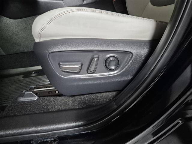used 2022 Toyota RAV4 Hybrid car, priced at $34,874