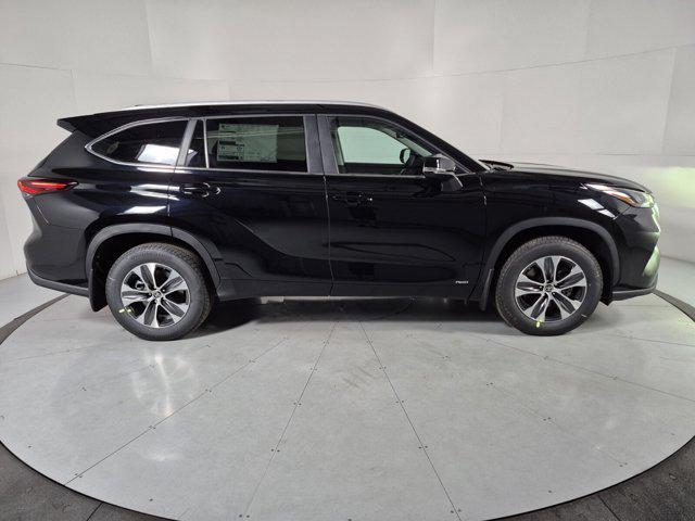 new 2025 Toyota Highlander Hybrid car, priced at $48,148