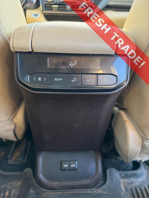 used 2022 Toyota Highlander car, priced at $24,874