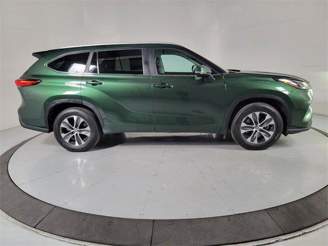 used 2023 Toyota Highlander car, priced at $40,000