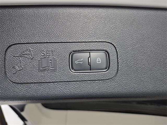 used 2025 Lincoln Aviator car, priced at $57,974