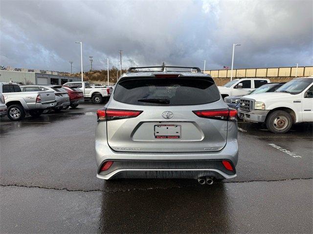 used 2023 Toyota Highlander car, priced at $42,874