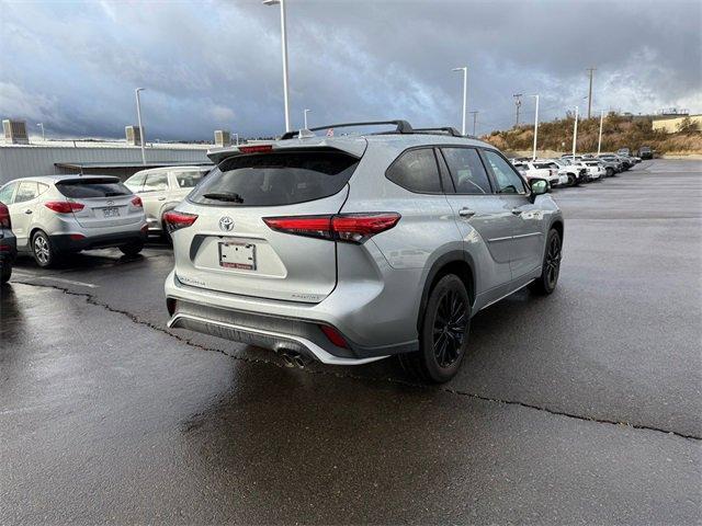 used 2023 Toyota Highlander car, priced at $42,874