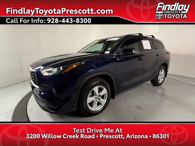 used 2022 Toyota Highlander car, priced at $33,487