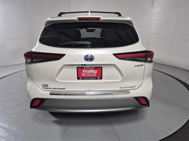 used 2021 Toyota Highlander Hybrid car, priced at $33,974