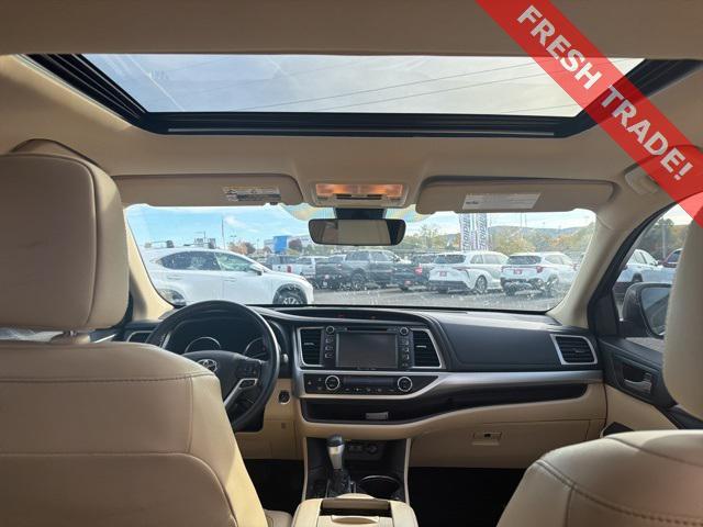 used 2017 Toyota Highlander car, priced at $19,874